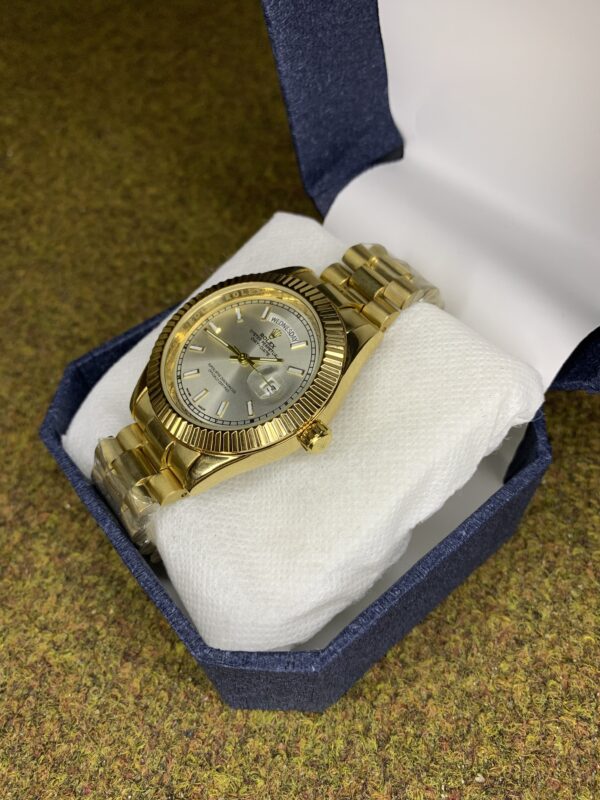 Luxury Dual-Tone Rolex Watch – Gold & Silver Stainless Steel with Diamond Markers and Date Display